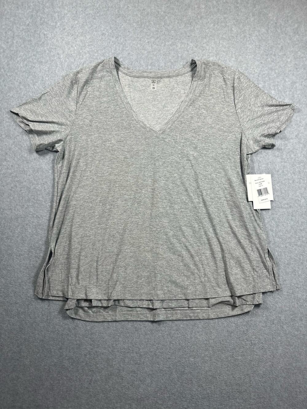 Beyond Yoga Featherweight Cozy Cover Maternity Nursing Tee Women's Size XL Grey